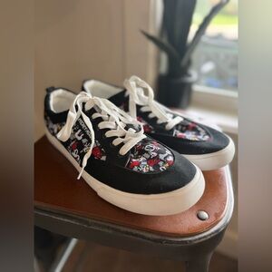 Ground Up Disney Mickey Mouse Lace-Up Sneakers